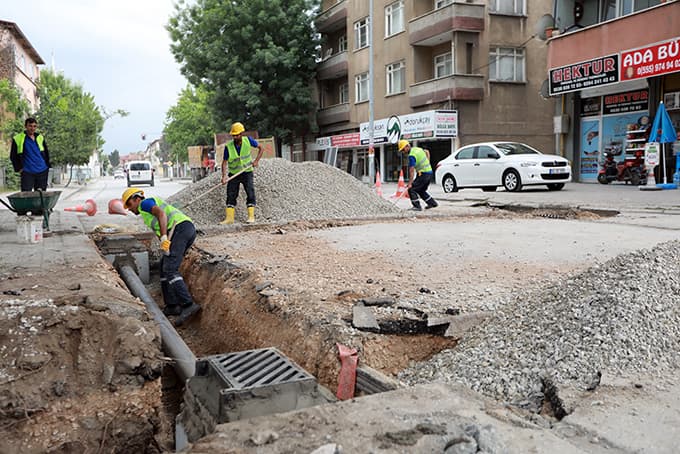 Erenler'deki altyapı çalışmalarında son durum
