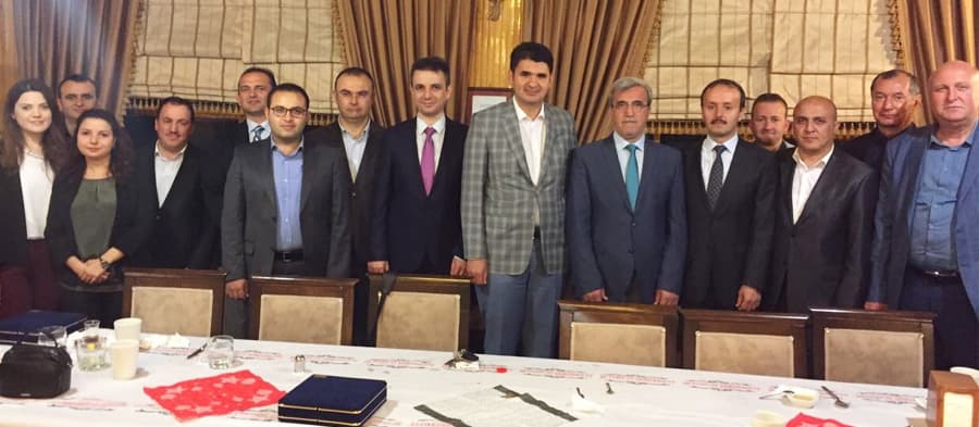 Akyazı'da veda iftarı düzenlendi