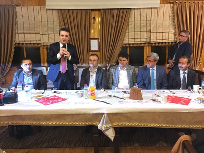 Akyazı'da veda iftarı düzenlendi