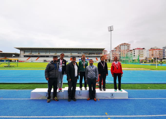 Sakaryalı okul, atletizmde Türkiye Şampiyonu oldu