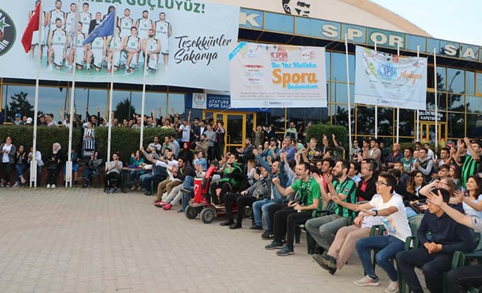 Sakarya Büyükşehir Basket Süper Lig'e yükseldi