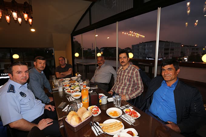 Zabıta emeklisi Fedai Özdemir'e iftar düzenlendi