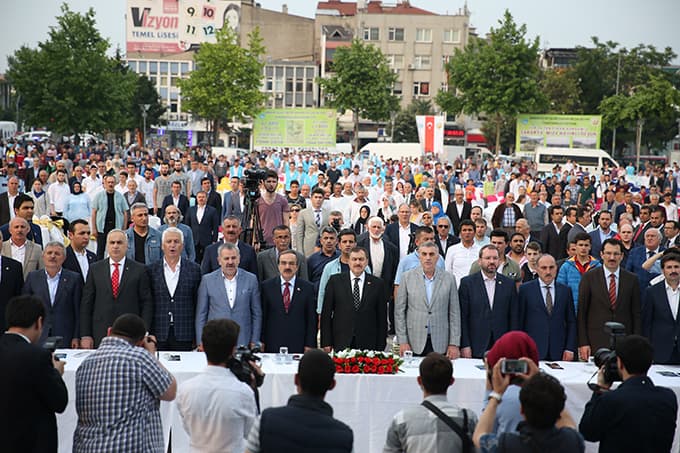 Veysel Eroğlu Sakarya'da