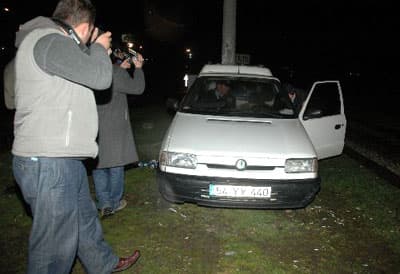 Kendini Trenin Önüne Atarak İntihar Etti