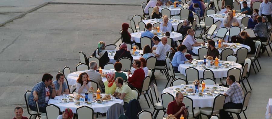 SAÜ Personeli İftarda Buluştu