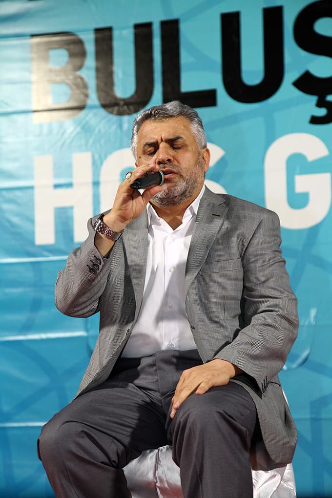 Binlerce kişi oruç açmak için Hendek'te buluştu