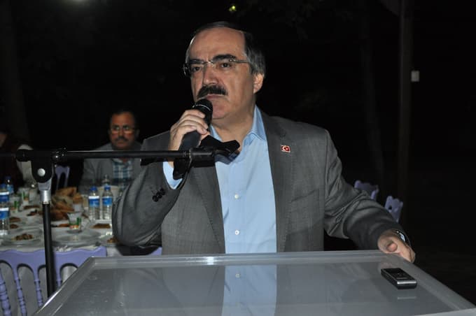 Vali Coş, TÜVASAŞ'ın iftarına katıldı