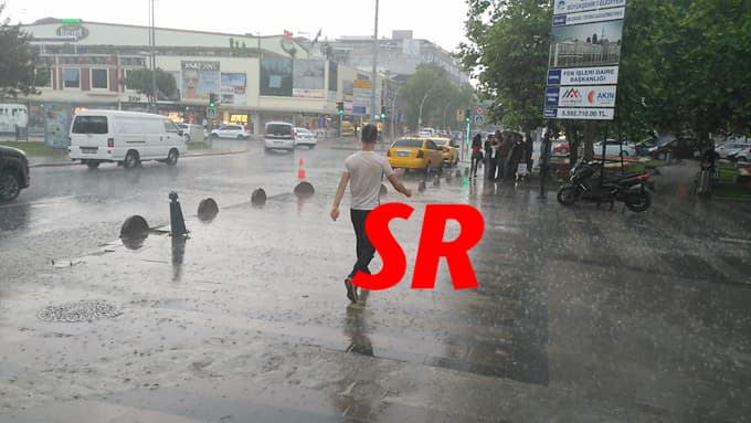 Sakaryalılar yağmura hazırlıksız yakalandı