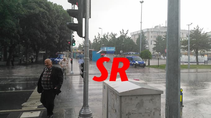 Sakaryalılar yağmura hazırlıksız yakalandı