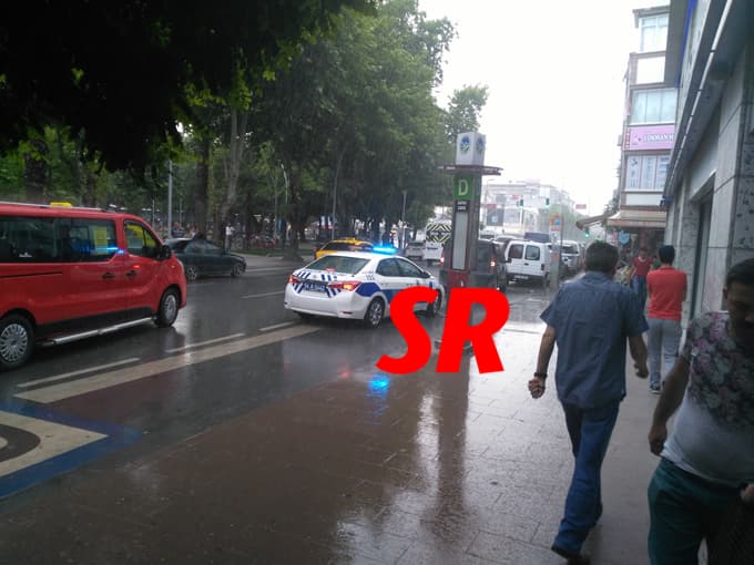 Sakaryalılar yağmura hazırlıksız yakalandı
