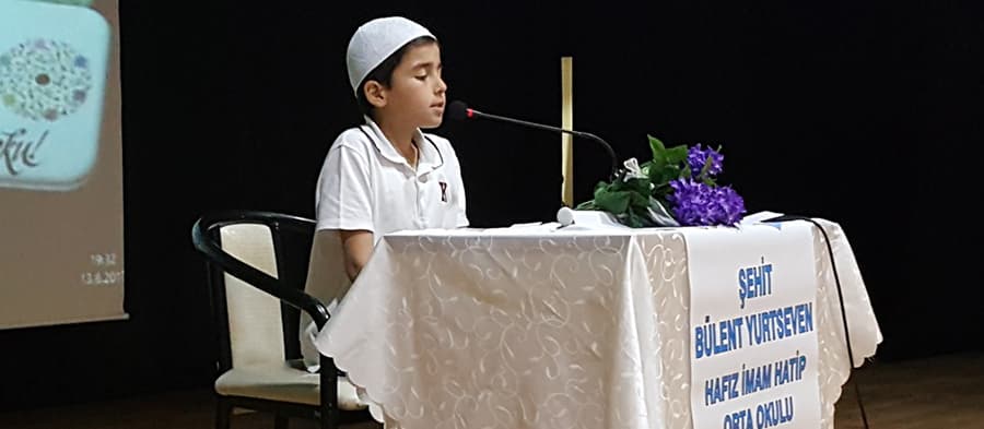 Sakarya Hafızlık Okulu Şehidinin Ailesini Ağırladı