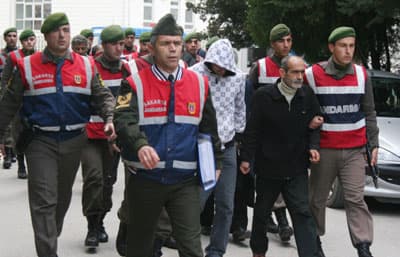 Cezaevlerine Uyuşturucu Sokan Şebekeye Darbe