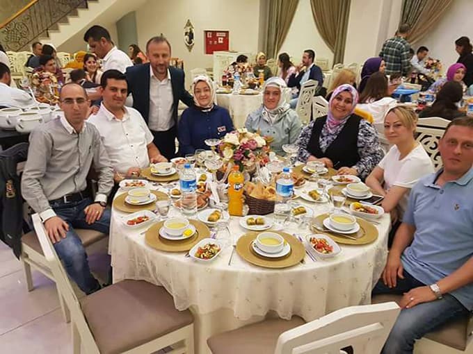 Hastane sekreterleri iftarda bir araya geldi