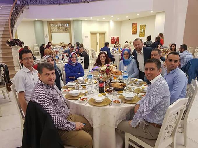 Hastane sekreterleri iftarda bir araya geldi