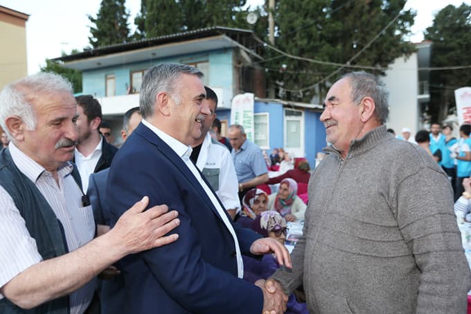 Binlerce Geyveli iftarda buluştu