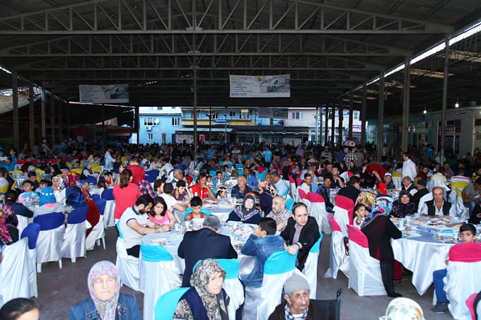 Binlerce Geyveli iftarda buluştu
