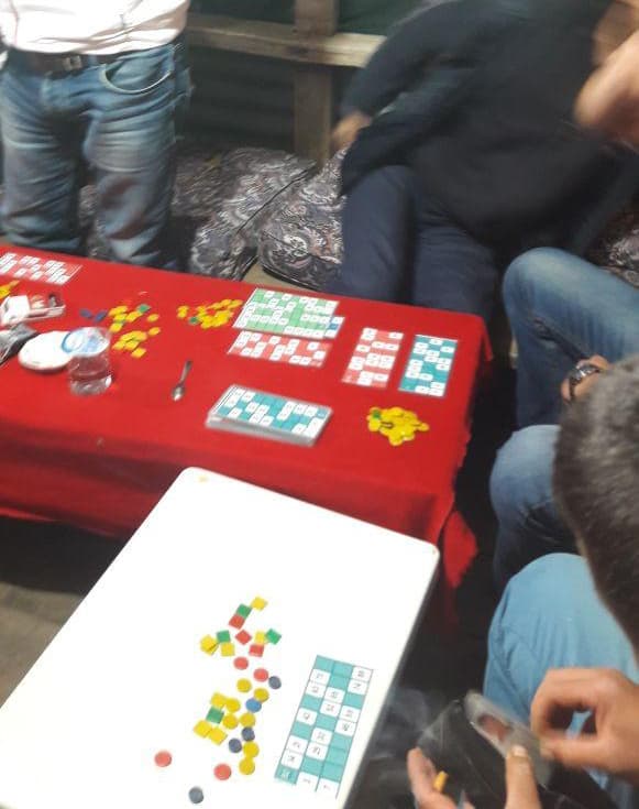 Kahvehaneye tombala baskını