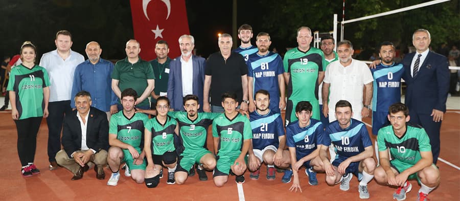 Kafkas coşkusunda buluştular