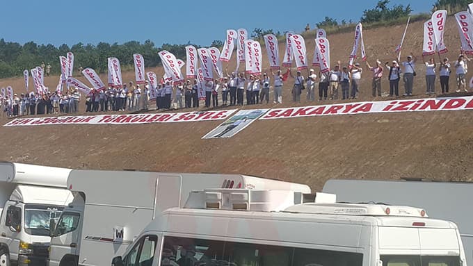 Kortej yürüyüşünde Sakarya'ya giriş yapıldı
