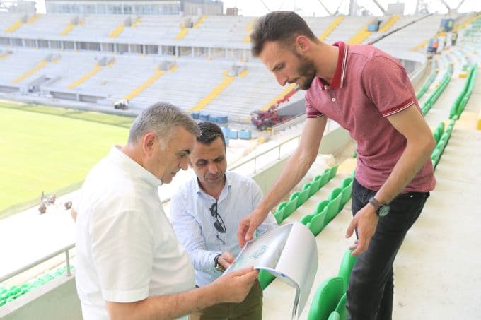 Sakaryaspor, yeni stadı için gün sayıyor