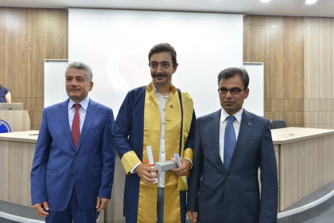 Hukuk Fakültesi, mezunlarını uğurladı