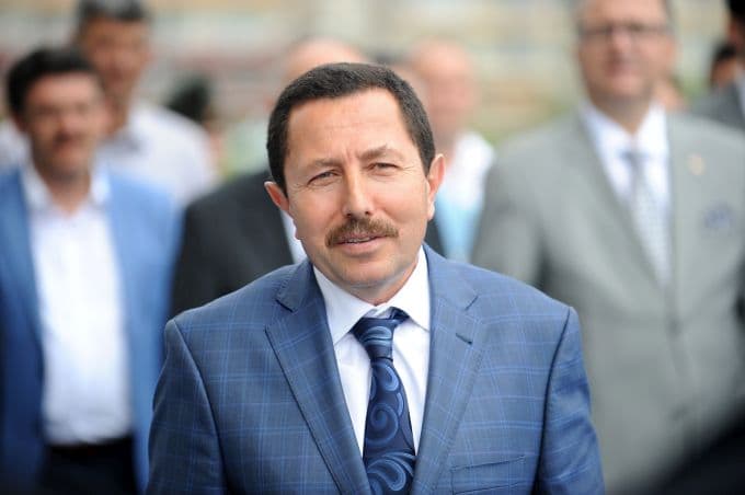 Yeni valimiz göreve başladı