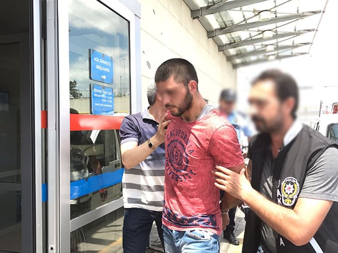 Hamile kadın ve 10 aylık bebeği öldürüldü