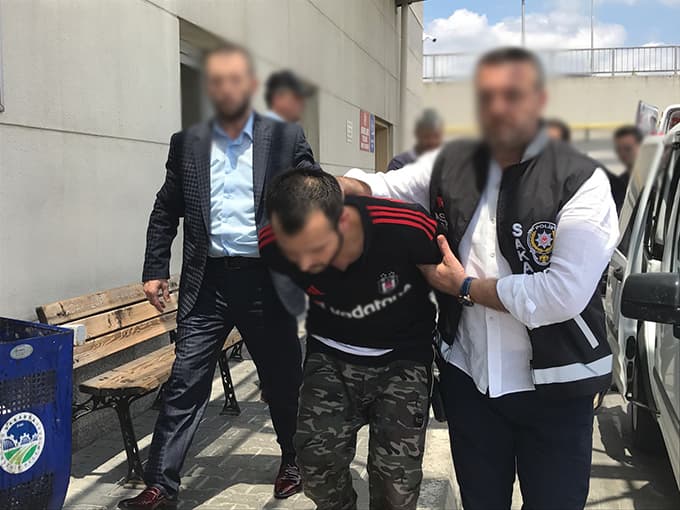 Hamile kadın ve 10 aylık bebeği öldürüldü