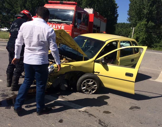 Akyazı'da trafik kazası