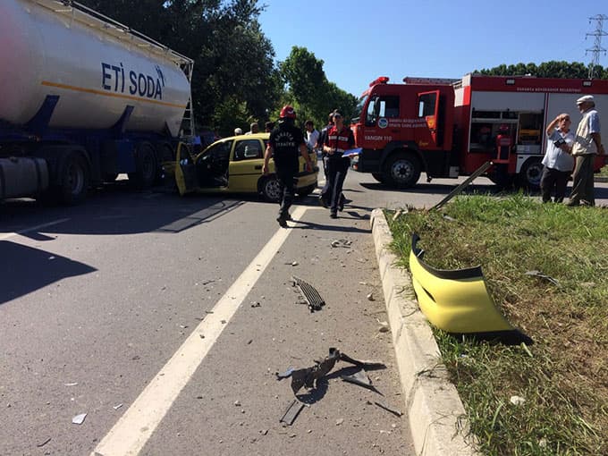 Akyazı'da trafik kazası