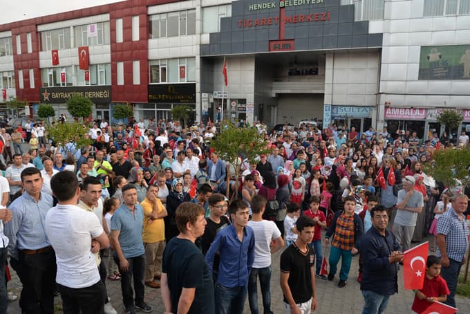 Hendek'te yürüyüş düzenlendi