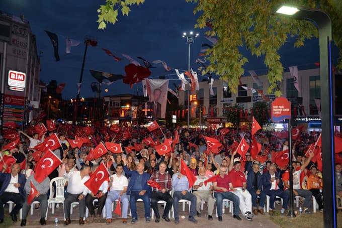 Hendek'te yürüyüş düzenlendi