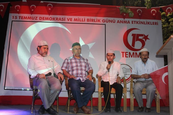 Taraklılılar meydana akın etti