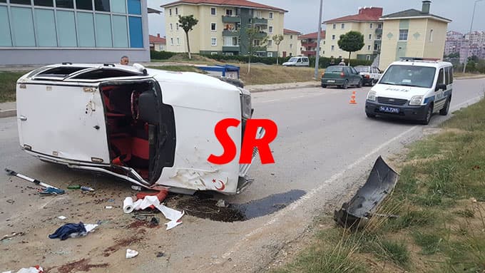 Çarpışmamak için direksiyonu kırdı ama...