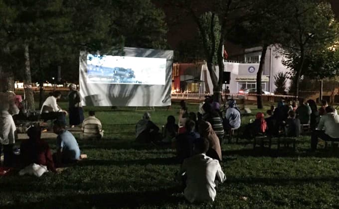 Kent Park'ta yazlık sinema günleri başladı