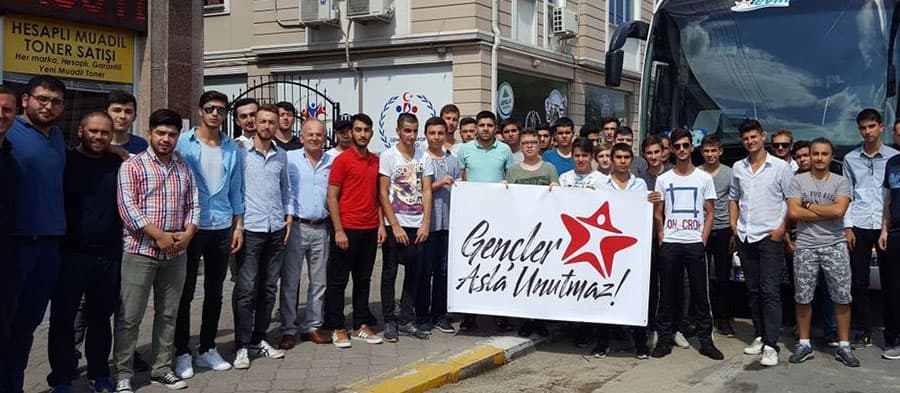 Gençler Başkente Akın Etti