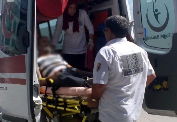TIR sürücüsü kavga sırasında kendini vurdu
