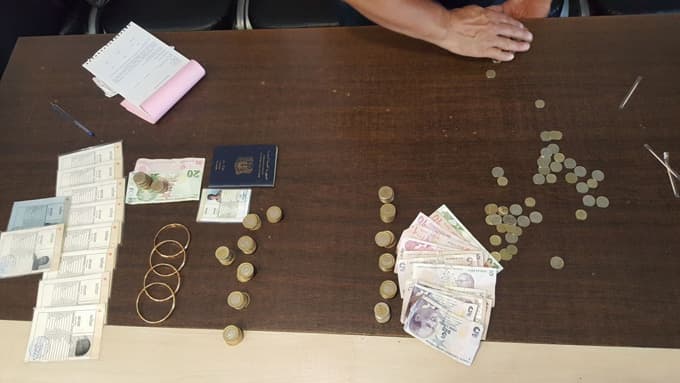 Dilencilerin üzerinden çıkanlar 'yok artık' dedirtti