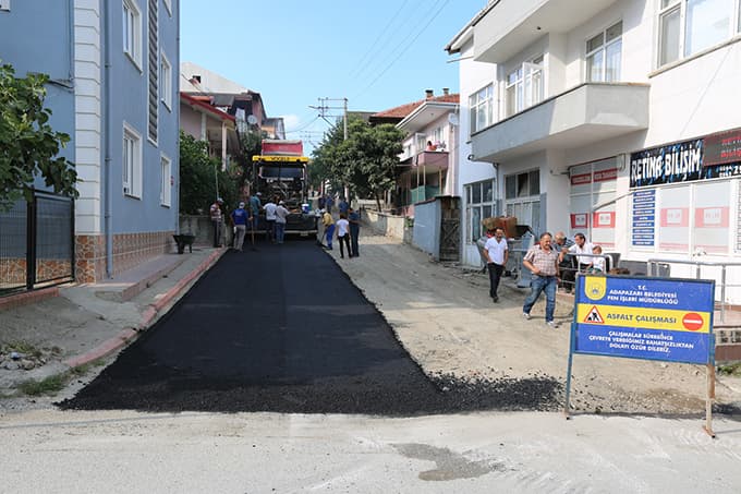 Mahalleler bayrama hazırlanıyor