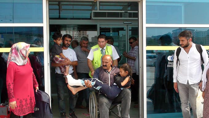 Yaralı çocuklardan bazıları memleketlerine götürüldü