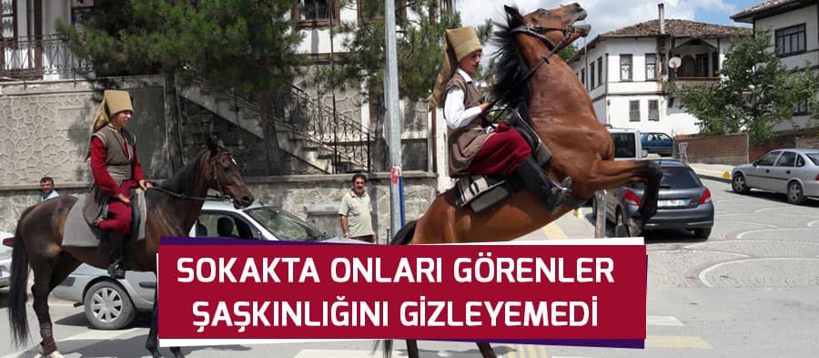 Dört nala koşan atlar görenleri şaşırttı