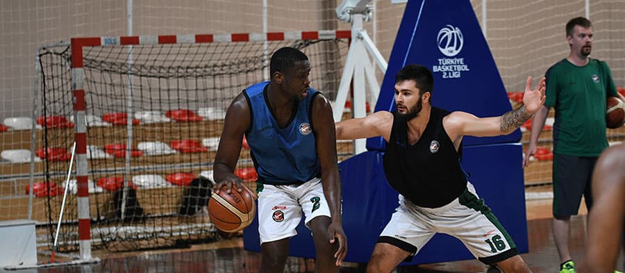 Büyükşehir Basket yeni sezon hazırlıklarını sürdürüyor