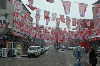 Hendek Bugün Beyaza Büründü