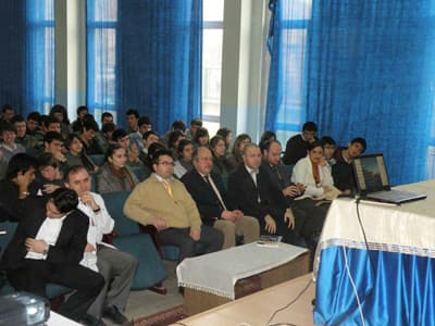12. Sınıf Öğrencilerine Mesleki Kariyer Eğitimi Verildi