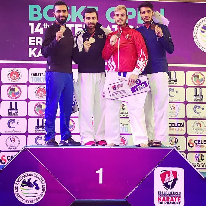 Karate müsabakalarından 3 madalya