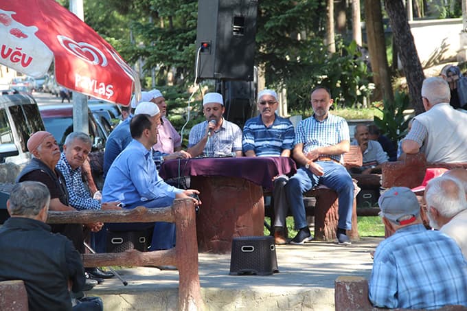 Ferizli'de Kuran okuma ve dua programı gerçekleştirildi