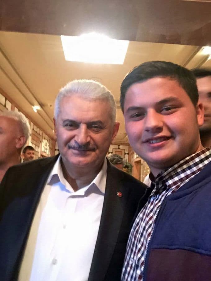 Sakaryalı Selim, çekildiği fotoğraflarla fenomen oldu
