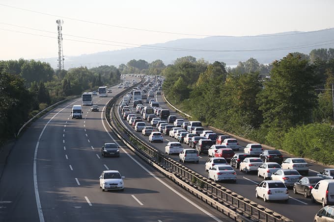 Tatilciler dönüş yolunda 