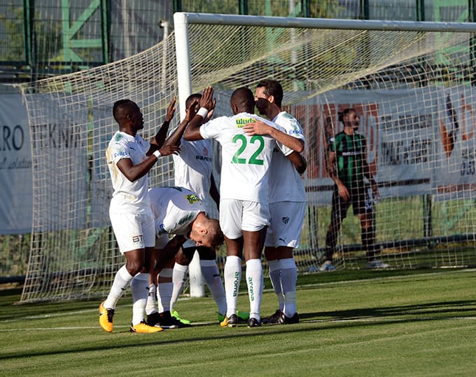 Sakaryaspor, Bursaspor hazırlık maçında mağlup oldu