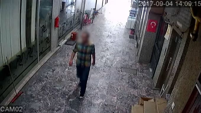 Pasajdaki bisikleti çaldı